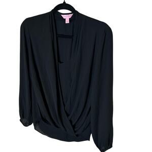 Black Lilly Pulitzer wrap‎ top -small